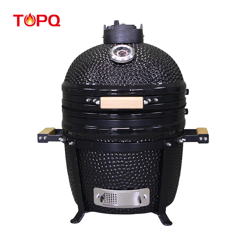 ¿Qué tamaño cabe en un Kamado compacto en un patio pequeño?